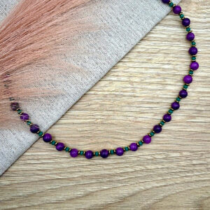 Κολιε με πετρες