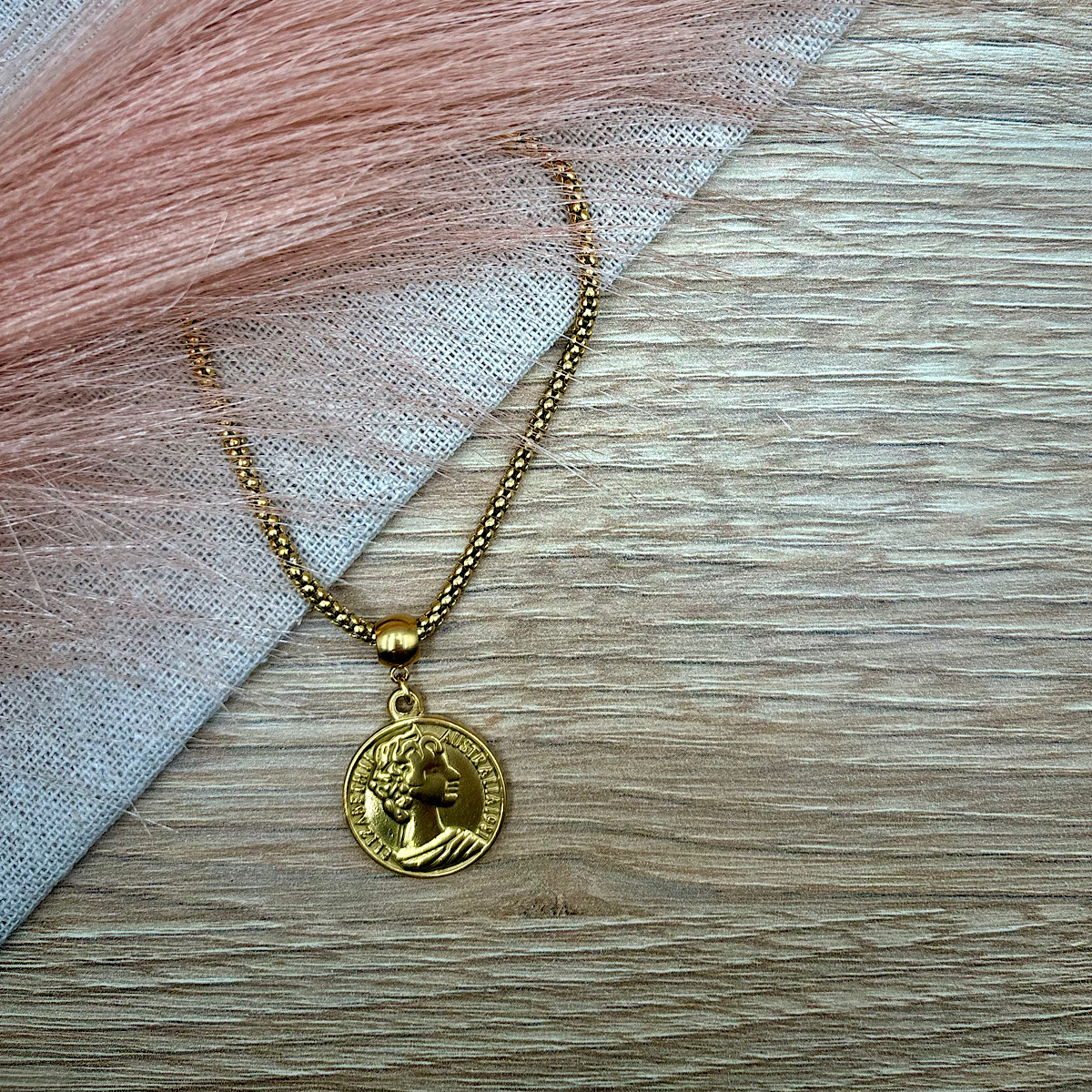 Βραχιόλι ατσάλινο χρυσό